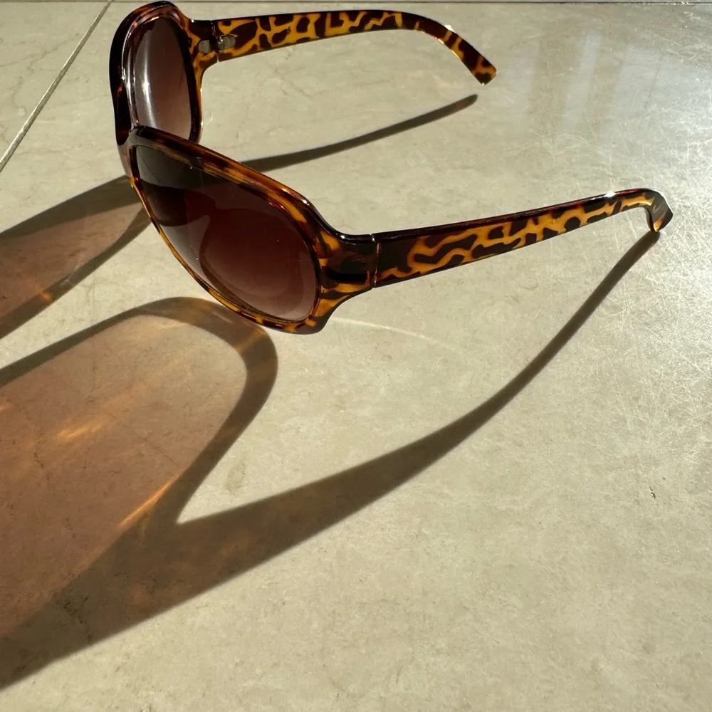 Tortoise Shell Women's Sunglasses